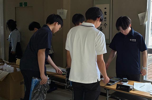 山形県立山形東高等学校の生徒